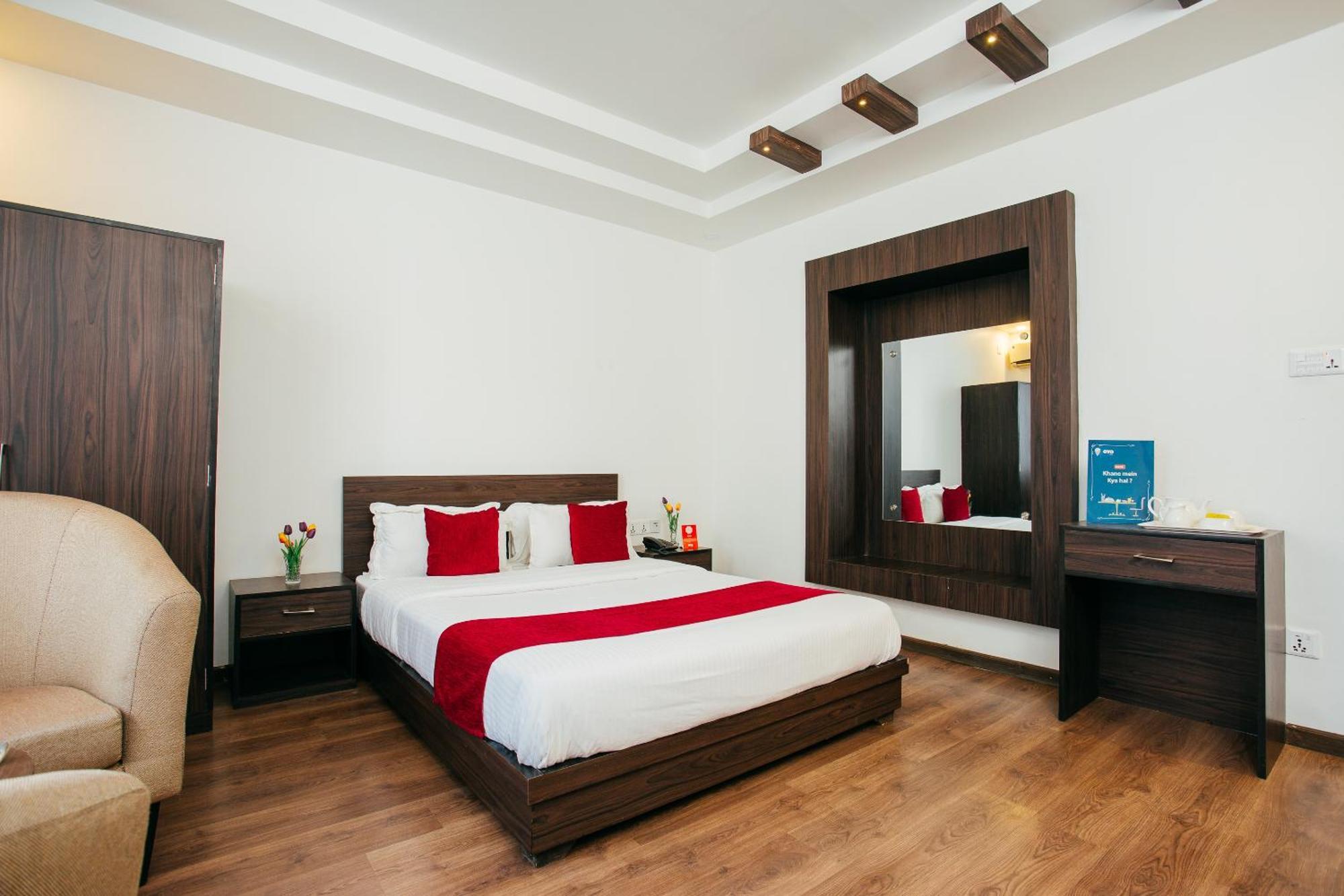 Oyo 11474 Gangaur Regency Boutique Hotel Katmandu Dış mekan fotoğraf