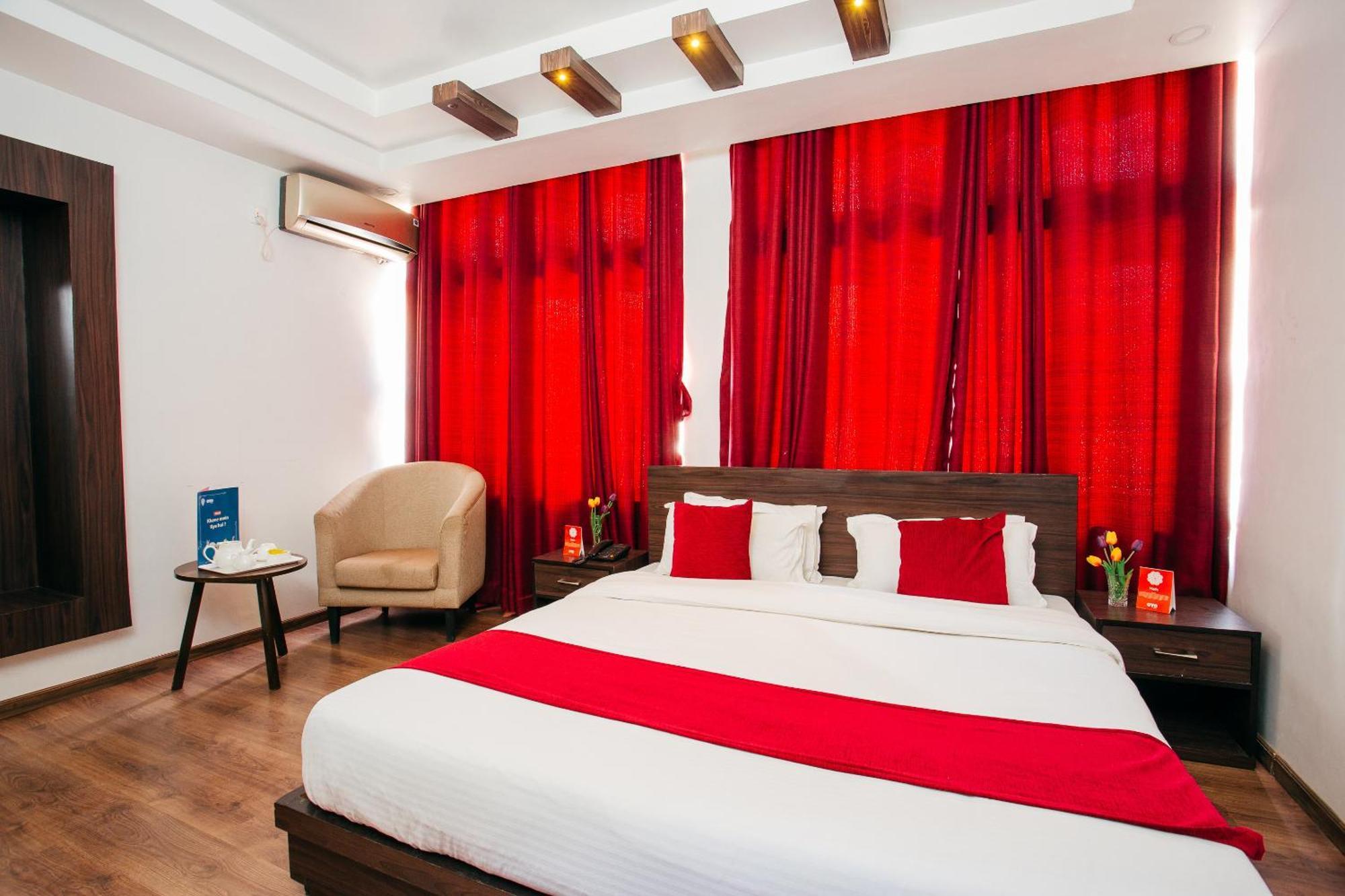 Oyo 11474 Gangaur Regency Boutique Hotel Katmandu Dış mekan fotoğraf