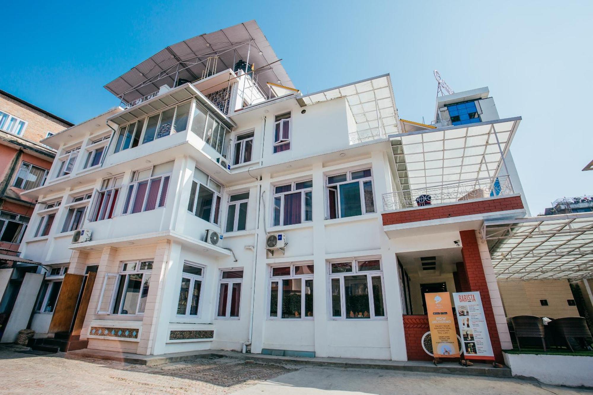 Oyo 11474 Gangaur Regency Boutique Hotel Katmandu Dış mekan fotoğraf