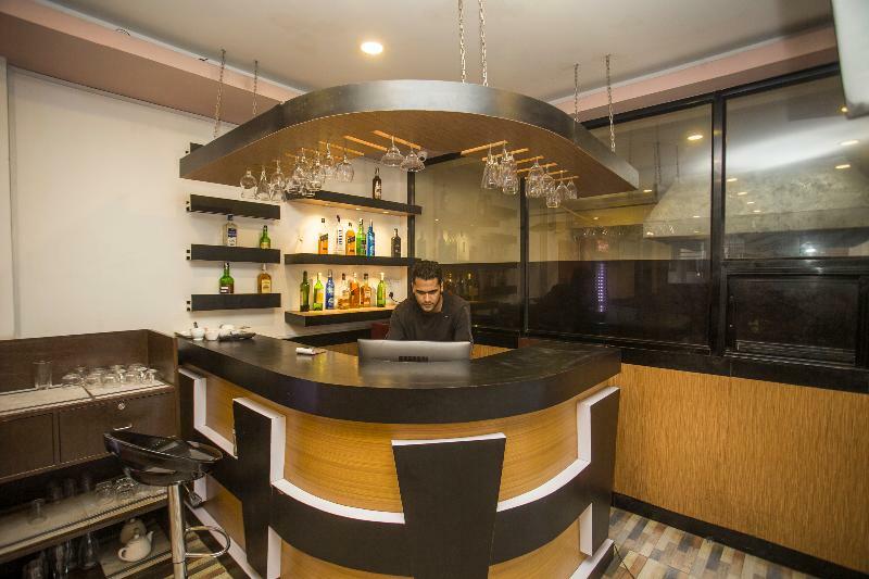 Oyo 11474 Gangaur Regency Boutique Hotel Katmandu Dış mekan fotoğraf